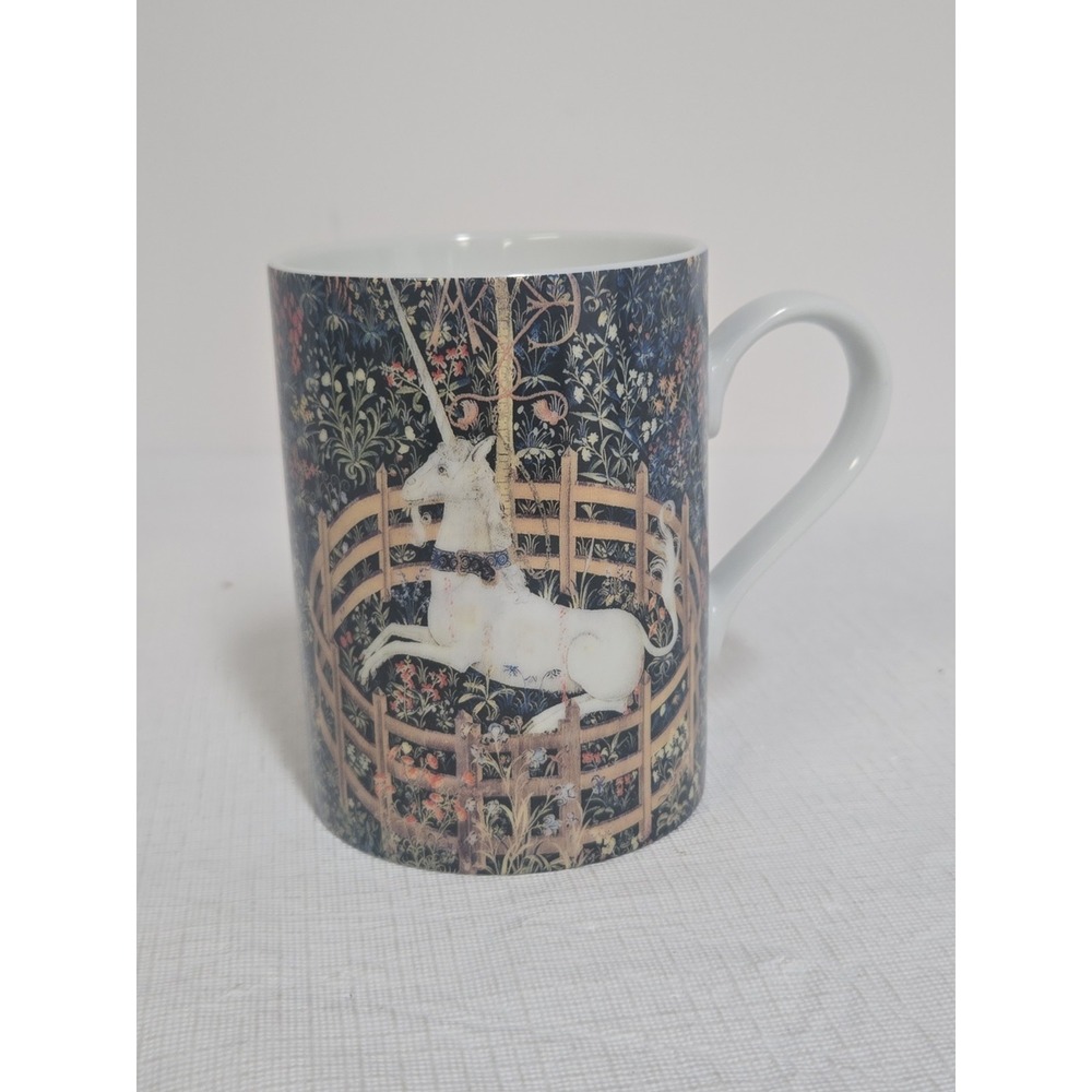 Vintage Metropolitan Museum of Art • Unicorn In Captivity Mug • Japan